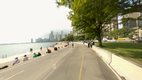 Bike-ride-at-the-Lakefront-trail-before-the-start-of-The-2022-Chicago-Air-and-Water-Show