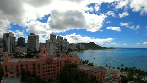 Waikiki-beach-hotels,-Hawaii,-USA.-4K