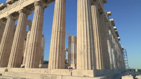 Colonnade-Sunlighted-by-Early-Morning-Light-in-Acropolis-Parthenon