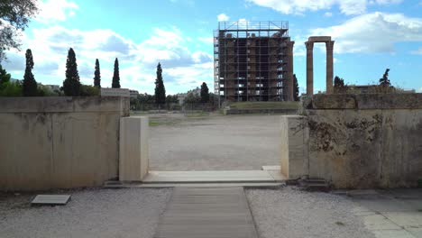 Entrada-Al-Templo-De-Zeus-Olímpico