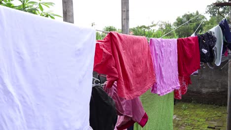 The-laundry-hanging-on-the-line-during-the-day