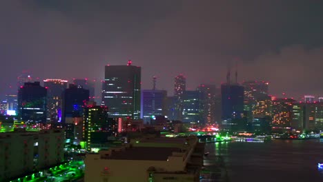 Night-view-from-Rainbow-bridge-Tokyo-tower