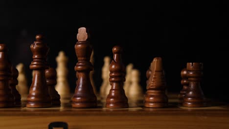 Makro-Folie-Hinter-Schachfiguren-Erschossen