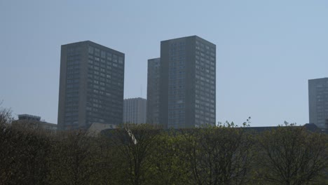 Vista-Diurna-De-Edificios-De-Apartamentos-En-París,-Francia