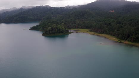 Aerial-shot-of-the-Montebello-Lake,-Chiapas