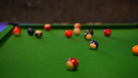 Snooker-game-on-pool-table-opening-shot-cue-ball-wight-1