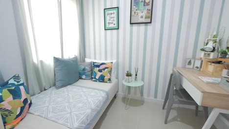 Small-Bedroom-Decoration-With-Striped-Wall