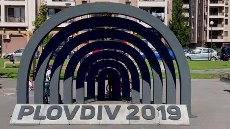 Monumento-Oficial-Del-Logotipo-3d-De-La-Capital-Europea-De-La-Cultura---Plovdiv-2019,-Bulgaria