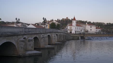 Tomar-city-view-with-Nabao-river,-in-Portugal