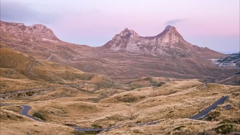 Time-lapse-of-a-sunset-in-the-Durmitor-National-Park-in-Montenegro