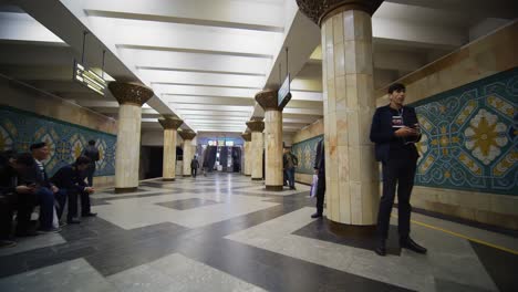 Metro-Subterráneo-De-Taskent