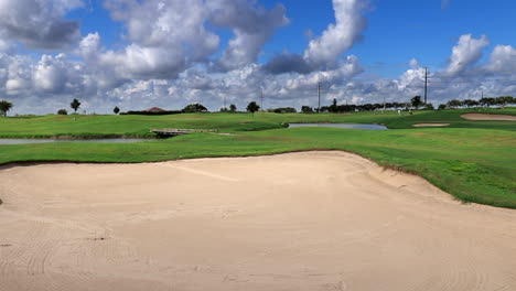 Large-sandpit-at-a-golf-course