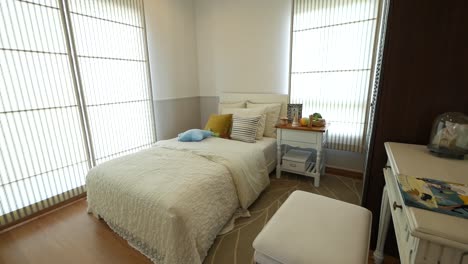 Schöne-Und-Stilvolle-Schlafzimmerdekoidee-Mit-Guter-Beleuchtung