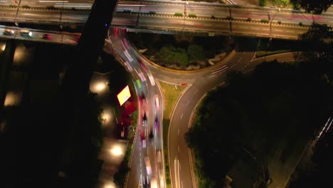City-Traffic-In-The-Highway-And-Circular-Intersection