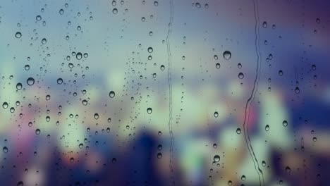 Regentropfen,-Die-Durch-Das-Neblige-Glas-Sickern