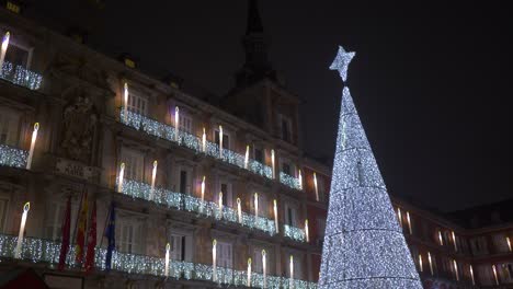 Plaza-Mayor,-Madrid---Weihnachten-2020