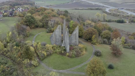 Aerial-Drone-Shot-of-the-Friedland-Memorial