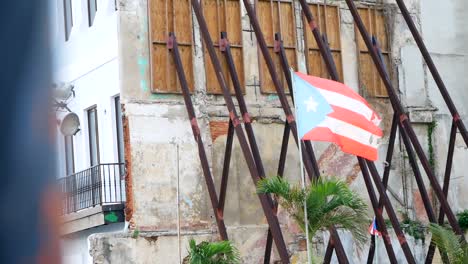 Puerto-Rico-2017-Despues-De-Los-Danos-Del-Huracan,-Hermoso-Y-Tambien-Recuperandose