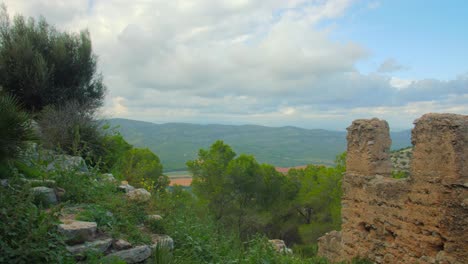 Viewing-Point-In-Santa-Magdalena-de-Pulpis-Castle-Remains-In-Castellon-Province,-Spain
