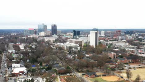 Raleigh,-North-Carolina-skyline-with-drone-video-moving-in