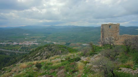 Panorama-Of-Castle-Of-Santa-Magdalena-De-Polpis-Ruins-And-Townscape-In-Castello,-Valencian-Community,-Spain