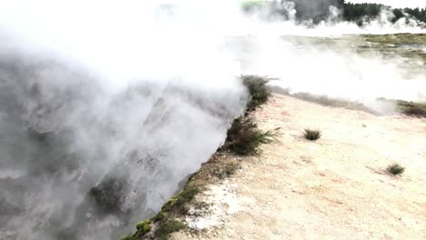 New-Zealand-geysers,-thermal-steam-of-boiling-water-evaporating-in-north-Island-of-New-Zealand,-thermal-wonderland,-geothermal-active-area,-slow-motion
