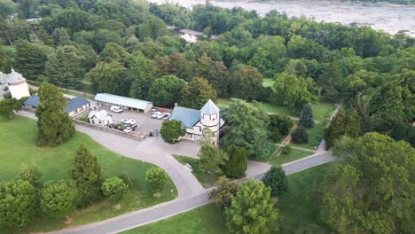 Maymont-Park-in-Richmond,-Virginia-|-Aerial-Circling-View-Over-Estate-|-Summer-2021