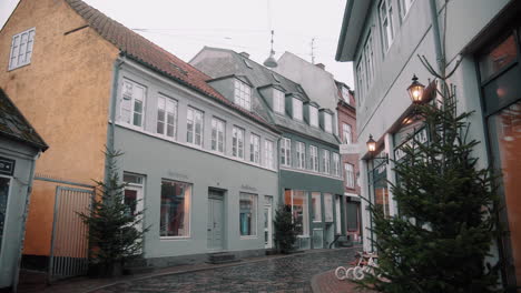 Ciudad-De-Aarhus-En-Navidad-Casas-Antiguas-Hygge