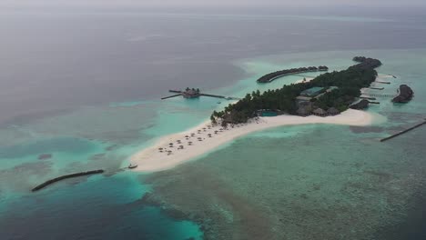 Aerial-view-of-beautiful-Maldives-island