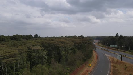 Highway-junction-on-Nairobi-Southern-Bypass-in-Kenya,-aerial-shot