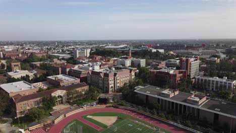 Track-and-field-stadium-in-University-of-Southern-California,-Los-Angeles