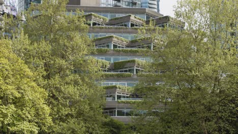 Green-city-building-among-trees-in-Down-town-Vancouver