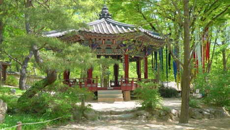 Seonangdang,-La-Diosa-Patrona-Del-Pueblo-En-El-Pueblo-Folclórico-Coreano-En-Yongin-De-Gyeonggi-En-Corea-Del-Sur