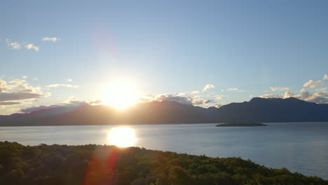 Stunning-sunset-behind-a-mountain-on-Lake-Te-Anau-in-New-Zealand