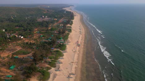Goa-Arambol-Playa-Vacía-En-Pandemia-Covid-19-India-Drone-Shot