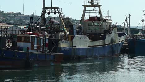 Fisher-boat-docked-in-Calm-Harbor