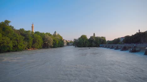 Flood-water-in-the-river-Isar-in-Munich
