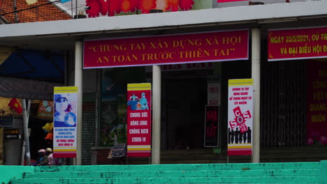 Straßenhändler-In-Der-Nähe-Des-Marktes-In-Da-Lat-Während-Der-Sperrung-Von-Covid-19-In-Vietnam