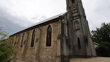Antiguo-Edificio-De-La-Iglesia-En-La-Histórica-Ciudad-De-Beechworth-En-La-Zona-Rural-De-Victoria,-Australia