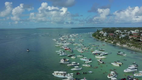 Drone-low-flyover-over-sandbar-in-Islamorada,-Florida-Keys