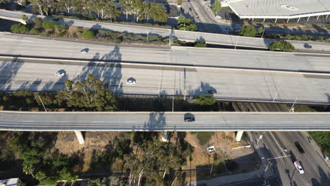 Glendale-California-Freeway-Drohne-4k-Ansicht