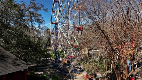 Riesenrad-Im-City-Park-In-New-Orleans