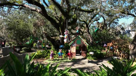 Mothergoose-and-three-little-pigs-at-Storyland-in-New-Orleans