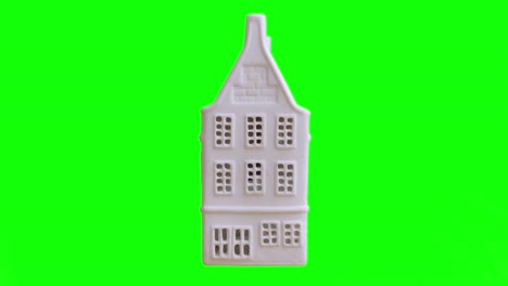 Hausdesign-Im-Amsterdamer-Stil-Auf-Grünem-Bildschirm,-Das-Sich-Von-Links-Nach-Rechts-Bewegt
