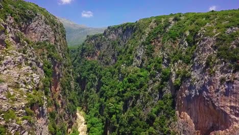 The-breathtaking-Canyon-of-Gjipe-in-the-Albanian-Riviera-in-Eastern-Europe