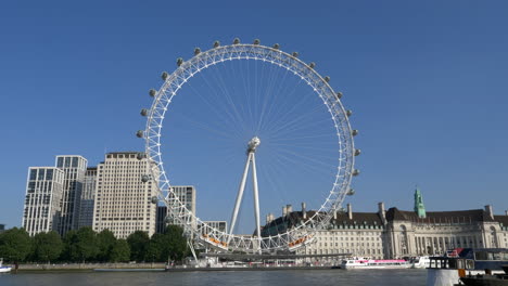 Beautiful-view-of-the-London-Eye-on-a-sunny-day