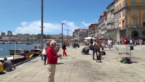 Ribeira---one-of-the-most-popular-neighbourhoods-in-Porto