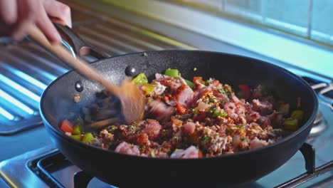 Preparing-Chili-con-Carne-Filling-For-Tortilla-Recipe