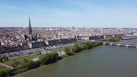 Panoramic-view-of-Bordeaux-city-on-sunny-day