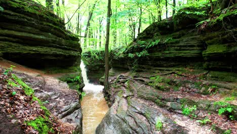 An-amazing-shot-of-rock-formation-at-Nelson-Kennedy-Ledges-state-park